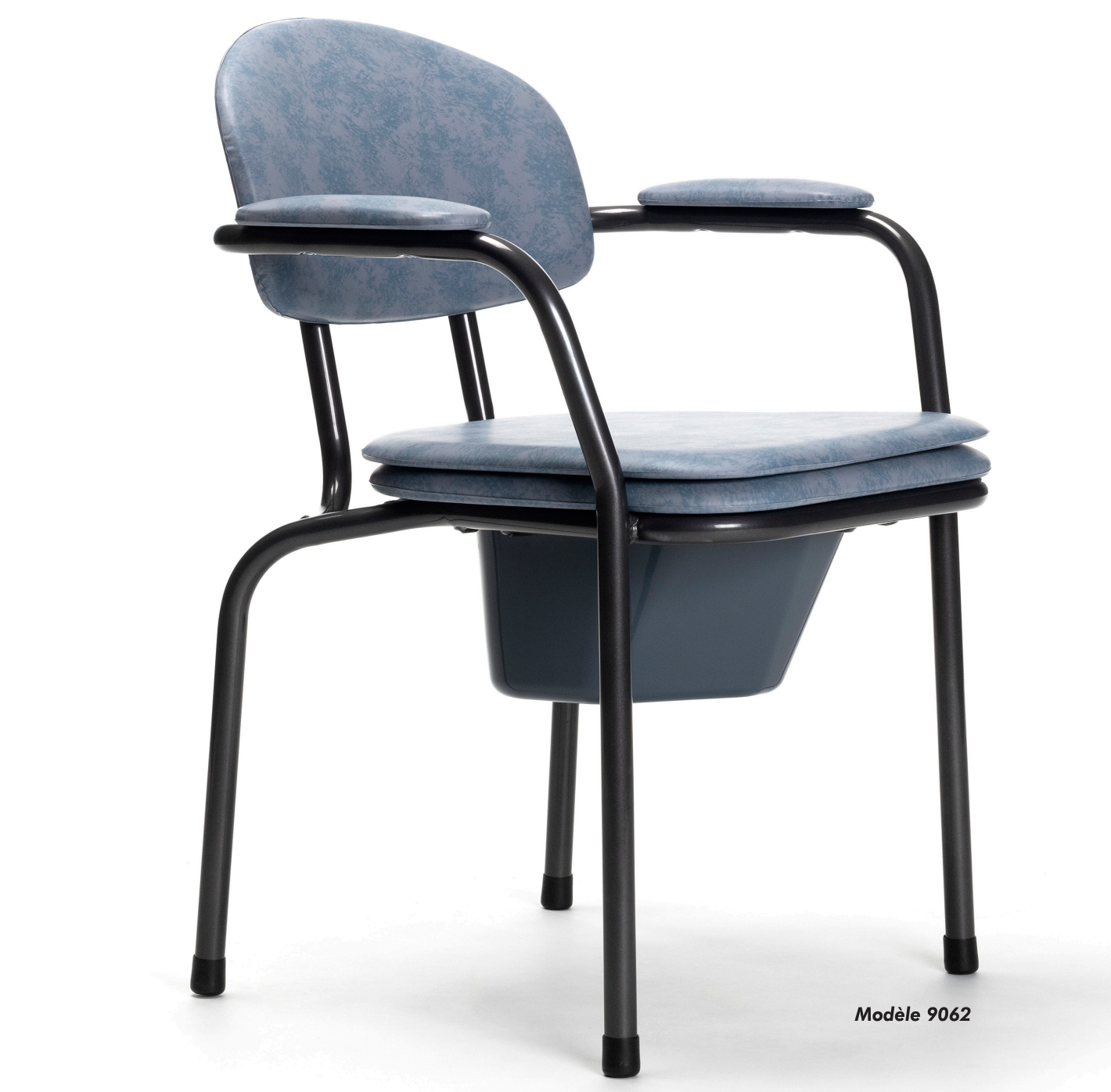 Chaise Garde Robe Percée 9062